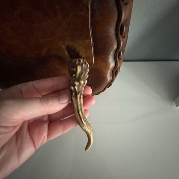 Vintage 1970’s Brown Leather Shoulder Drop Bag - Picture 4 of 16